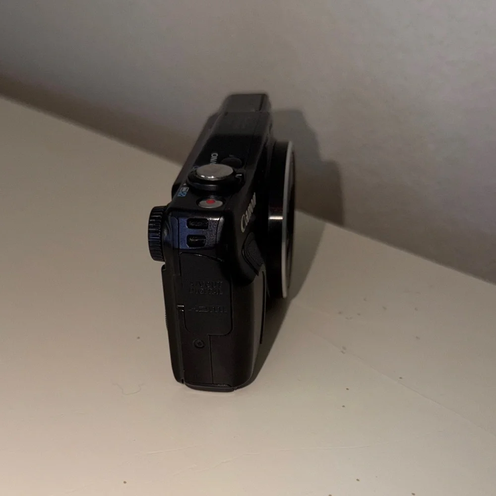Canon SX700 HS Compact Black Camera